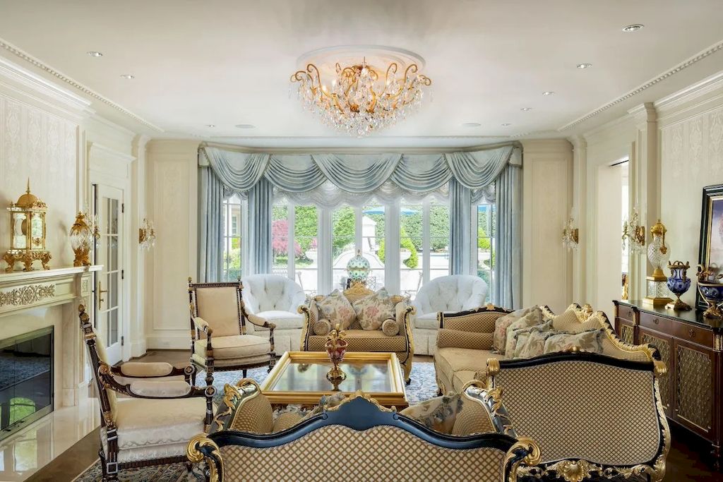 Villa dei Leoni - The Unmistakable Beauty in Maryland Listed for $12,000,000