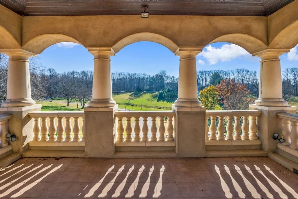 This $12,750,000 Romantic Palazzo is the Dream Home for Any Italy Lovers in Maryland