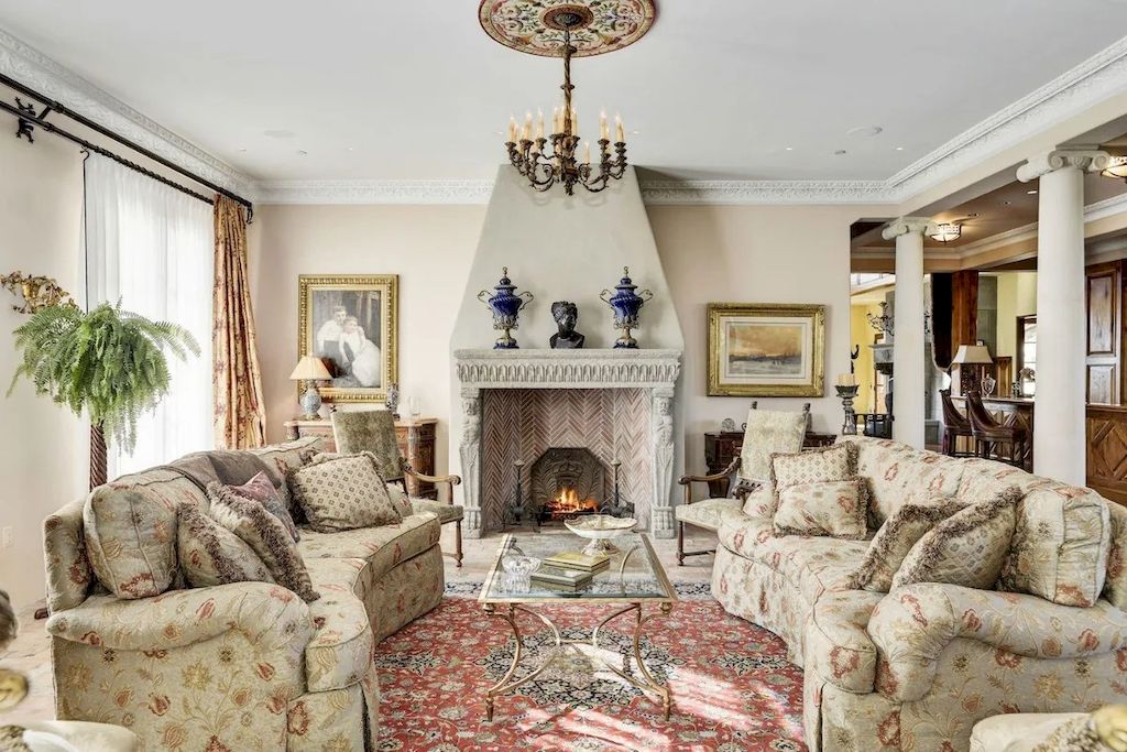 This $12,750,000 Romantic Palazzo is the Dream Home for Any Italy Lovers in Maryland