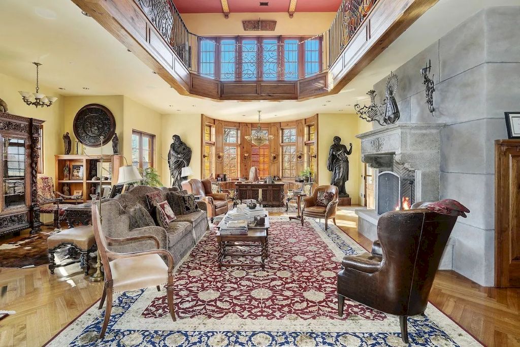 This $12,750,000 Romantic Palazzo is the Dream Home for Any Italy Lovers in Maryland