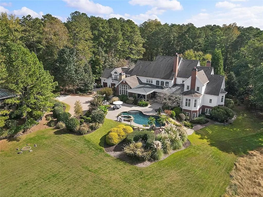 Georgia Private and Beautiful Estate Listed for $5,250,000