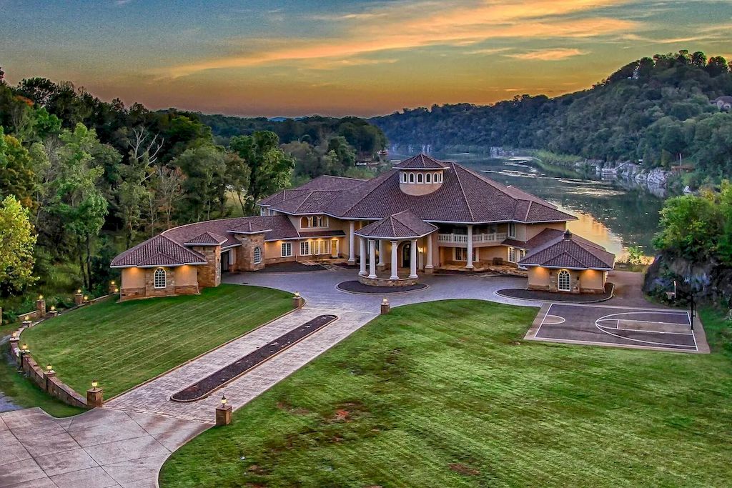 Spectacular Mediterranean Estate of Timeless Elegance and Comfort in Tennessee Listed for $9,900,000