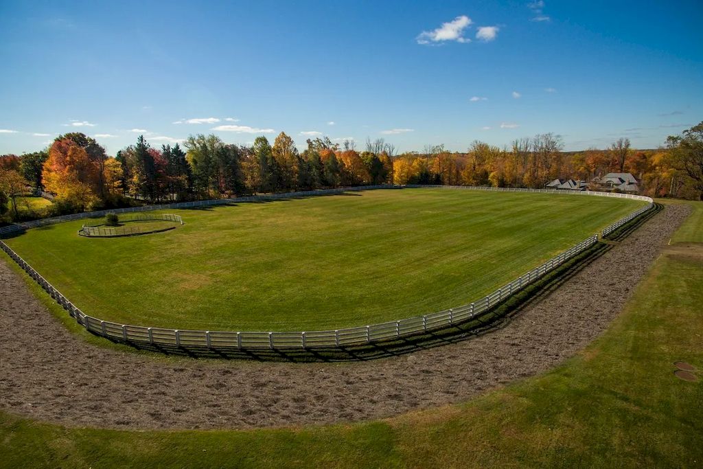 This $14,900,000 Classical Villa Contributes to the Timeless Elegance in Connecticut