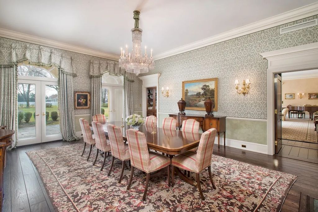 This $14,900,000 Classical Villa Contributes to the Timeless Elegance in Connecticut