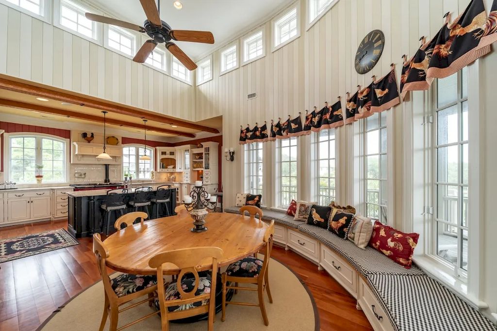 This $3,485,000 Enchanting Home in South Carolina Mesmerizes the Views of Both Marsh and the Ocean