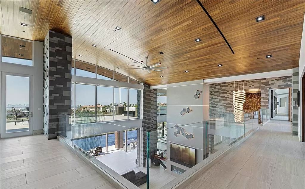 Modern Impressive Residence in Nevada with the highest quality smart home automation technology sells for $32,500,000