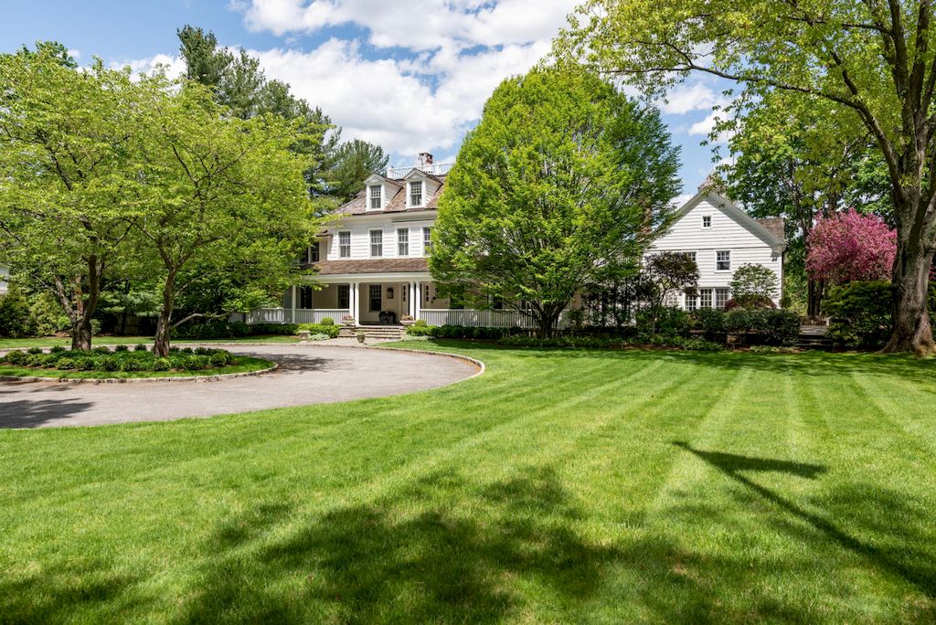 This $7,450,000 Historical New Canaan Manor is an Unsurpassed Residence for Today Lifestyle in Connecticut