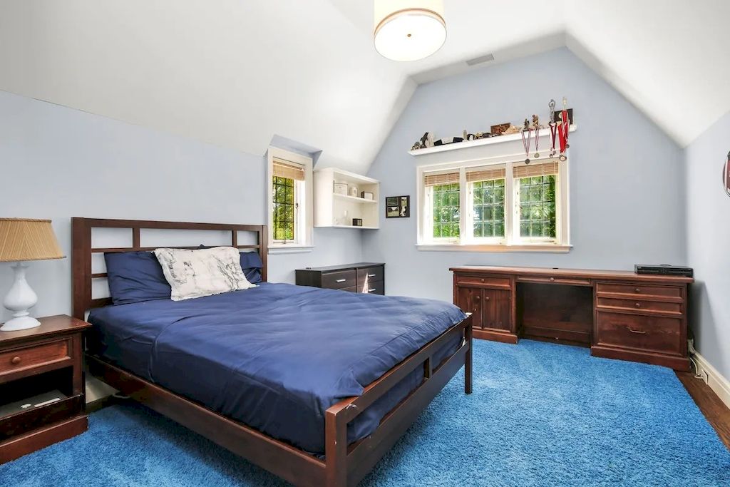 33-Midwood-Rd-Greenwich-CT-06830-21