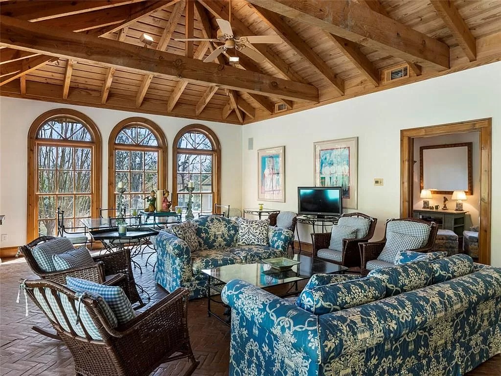 Stunning Mediterranean Villa Style Residence in Georgia Priced at $5,695,000
