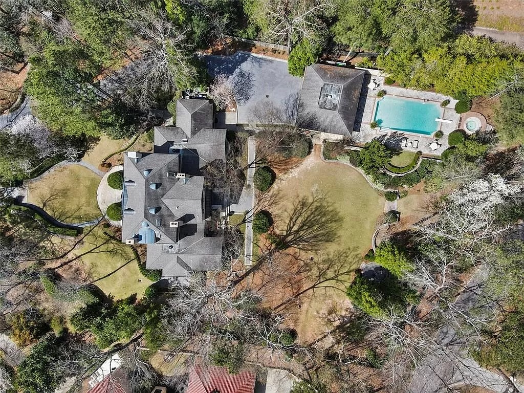 Stunning Mediterranean Villa Style Residence in Georgia Priced at $5,695,000