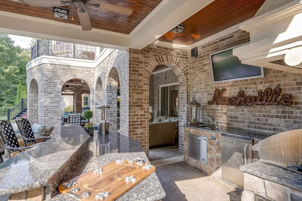 Exclusive Gated Estate in Tennessee with Stunning Details Hits Market for $7,100,000