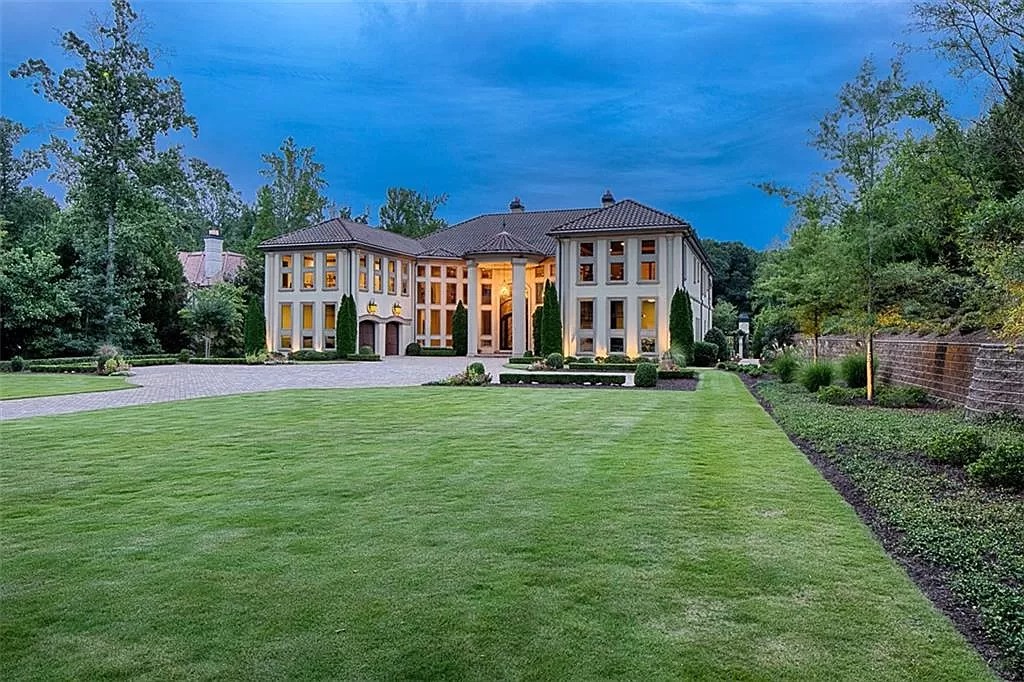 This $5,500,000 European Estate is One-of-a-kind Masterpiece in Georgia