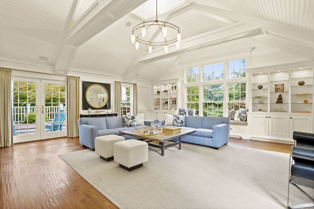 Stunning and Renovated Colonial in Connecticut with Striking Architectural Details on Market for $3,050,000