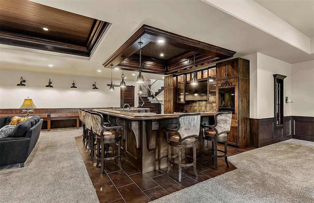 Impressive beautiful home in Colorado offering royal lifestyle hits Market for $3,295,000