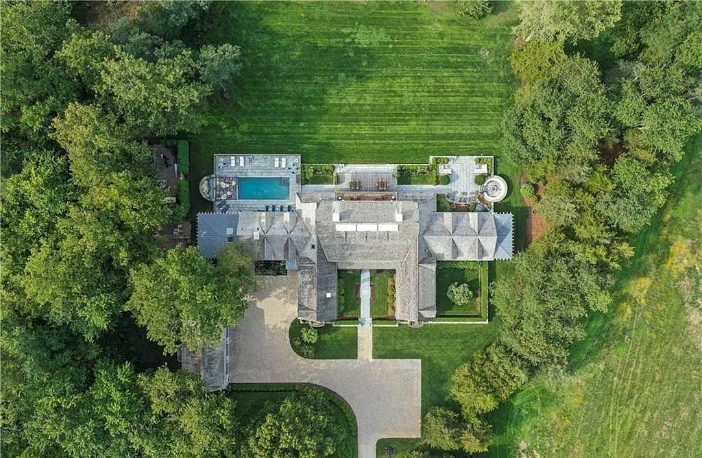 Magnificent Contemporary Direct Waterfront Estate in Connecticut Hits Market for $19,900,000