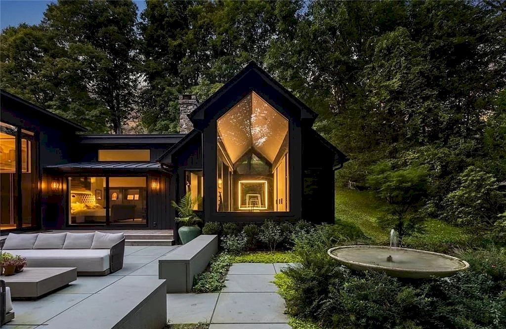 Integrate Contemporary Design and the Warmth of a New England Home in this Connecticut $4,225,000 Masterfully Renovated Residence  