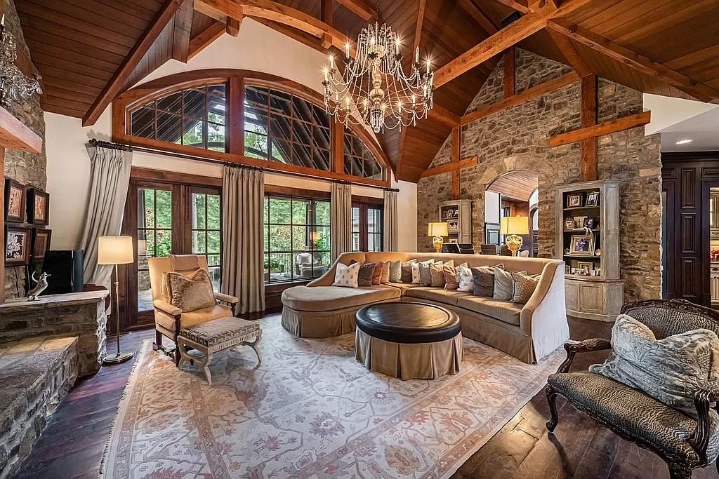 Georgia Exquisite Estate of Beautiful Details Listed for $4,495,000
