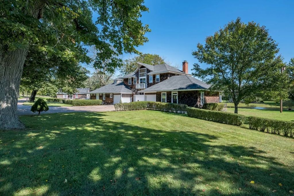 Connecticut Glorious Custom-built Home Hits Market for $12,600,000