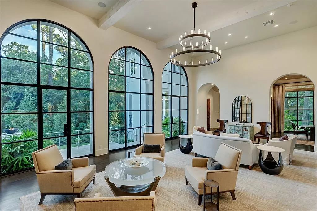 The Home in Houston is an exquisite estate where the classic French inspiration meets effortless modern living now available for sale. This home located at 59 Tiel Way, Houston, Texas