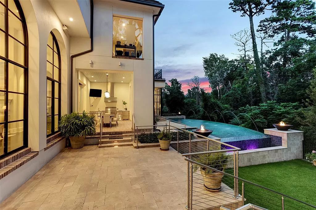 The Home in Houston is an exquisite estate where the classic French inspiration meets effortless modern living now available for sale. This home located at 59 Tiel Way, Houston, Texas