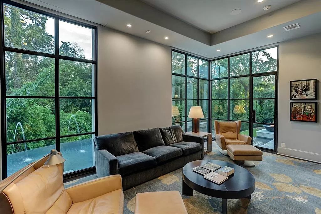 The Home in Houston is an exquisite estate where the classic French inspiration meets effortless modern living now available for sale. This home located at 59 Tiel Way, Houston, Texas