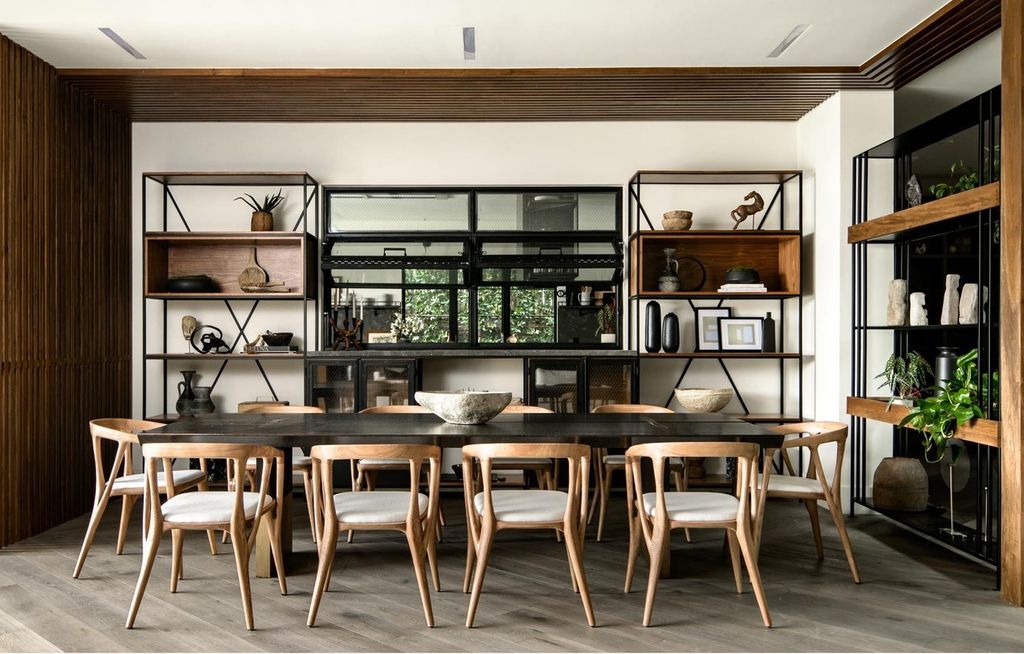 The Home in Holmby Hills is a brand new organic oasis was carefully crafted and curated from the finest materials from around the world now available for sale. This home located at 10480 W Sunset Blvd, Los Angeles, California