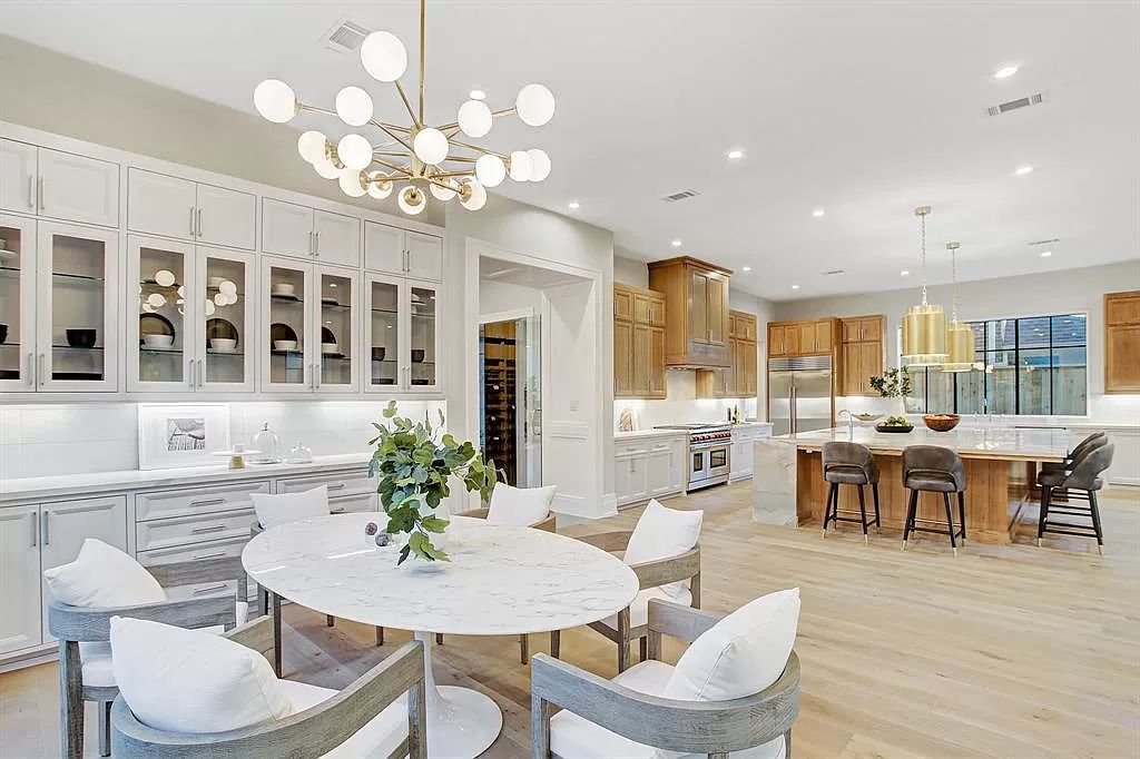 The Home in Houston is a new construction designed for relaxed living and easy gatherings with ultimate privacy now available for sale. This home located at 6320 Vanderbilt St, Houston, Texas