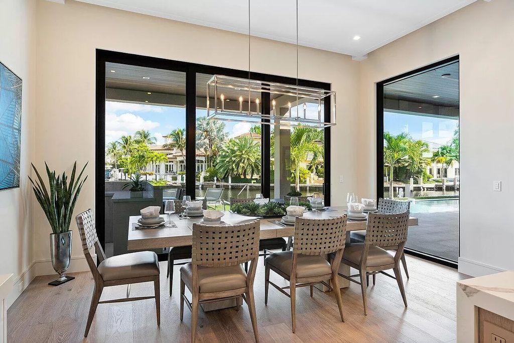 Brand-New-Waterfront-Home-in-Boca-Raton-with-Resort-Style-Backyard-for-Sale-at-6495000-9