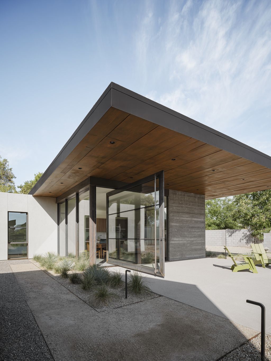 CasiTa house, stunning modern guesthouse in Phoenix by The Ranch Mine