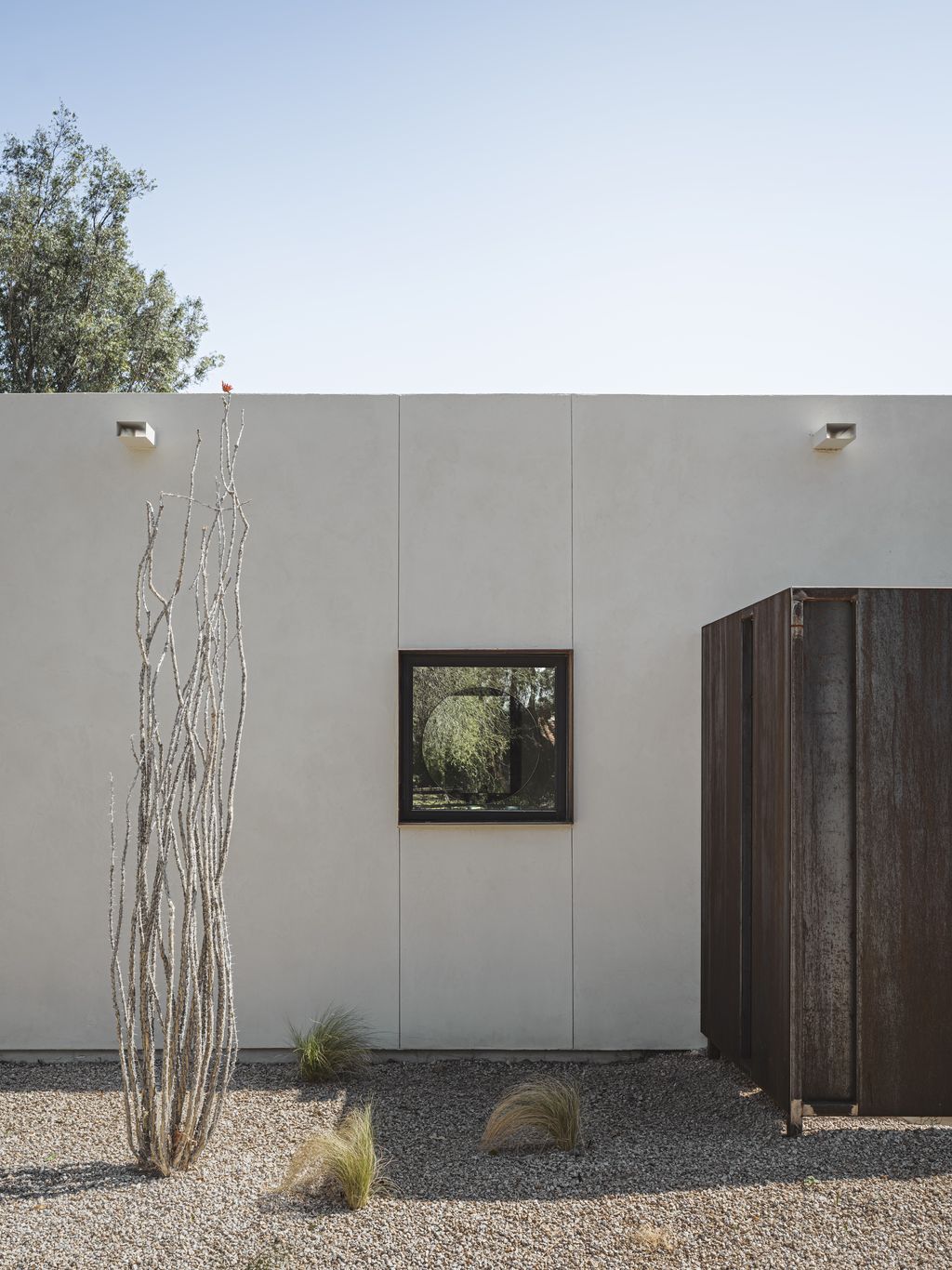 CasiTa-house-stunning-modern-guesthouse-in-Phoenix-by-The-Ranch-Mine-2