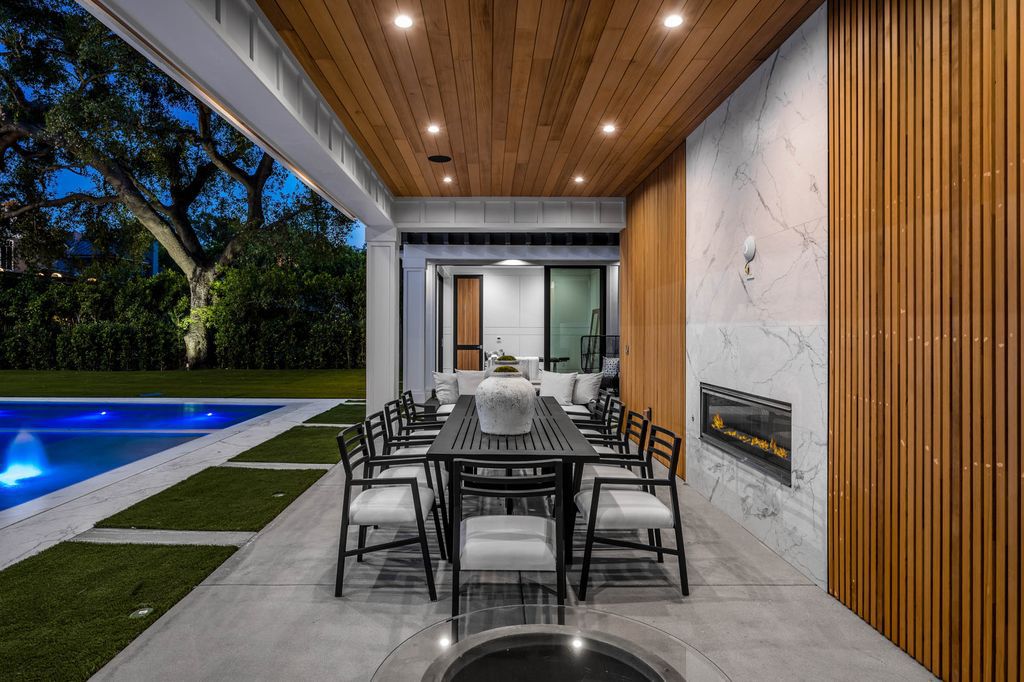 The Home in Encino is a breathtaking and awe inspiring new construction masterpiece affords the finest luxury experience now available for sale. This home located at 4565 Encino Ave, Encino, California