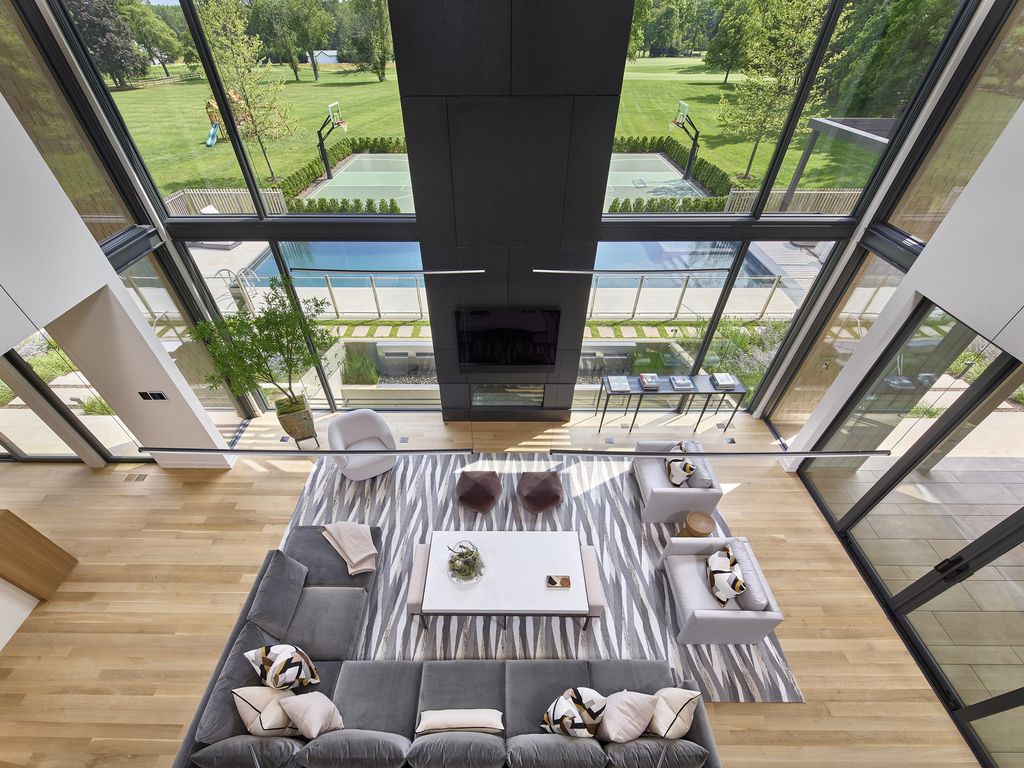 Haddonfield House, ideal gathering Place by Krieger + Associates Architect