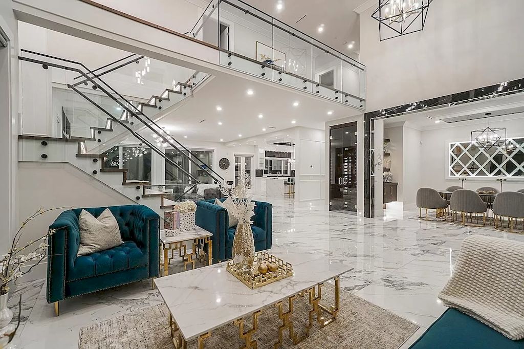 Listing-for-C3398000-Impressive-Modern-Surrey-Mansion-Offers-Functional-amp-Luxurious-Living-14