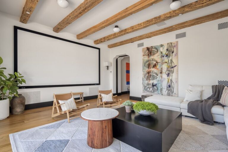 Timeless Spanish Masterpiece in Prime Little Holmby, Los Angeles