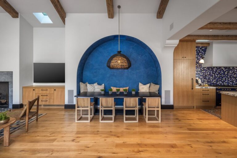 Timeless Spanish Masterpiece in Prime Little Holmby, Los Angeles