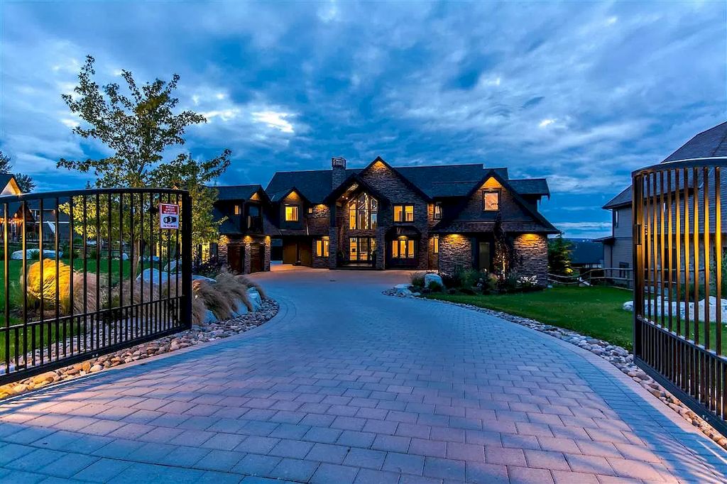 The Majestic Estate in Langley is a custom built home now available for sale. This home is located at 203 199th St, Langley, BC V2Z 0A4, Canada