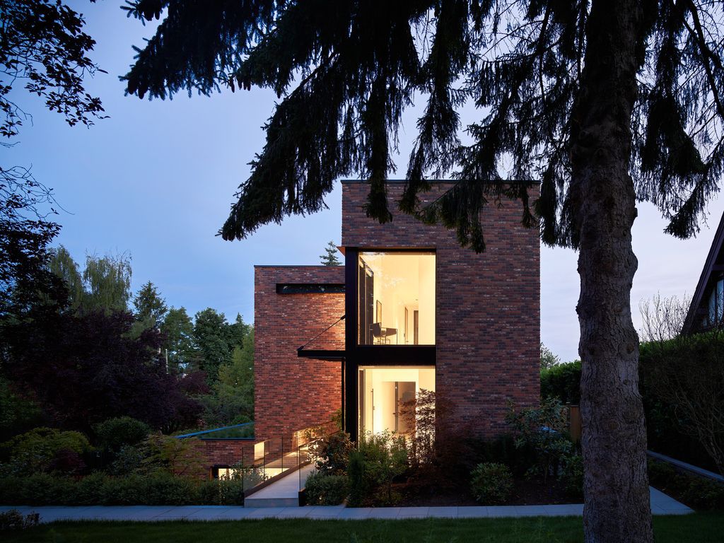 Nanton Residence, a Stunning Mordern Brick Home by BLA Design Group