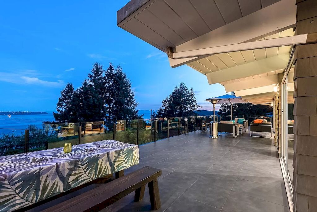The Peace and Tranquility Retreat in West Vancouver is a luxurious home now available for sale. This home located at 4011 Bayridge Cres, West Vancouver, BC V7V 3K5, Canada