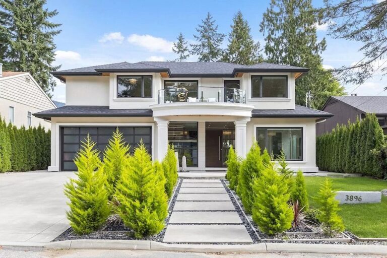 Spacious and Thoughtfully Designed House in North Vancouver Lists for C$3,980,000