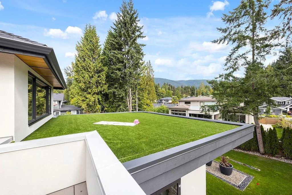 Spacious-and-Thoughtfully-Designed-House-in-North-Vancouver-Lists-for-C3980000-6