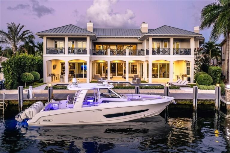 Striking Waterfront Estate in Lighthouse Point on Excellent Location Asking for $13,500,000