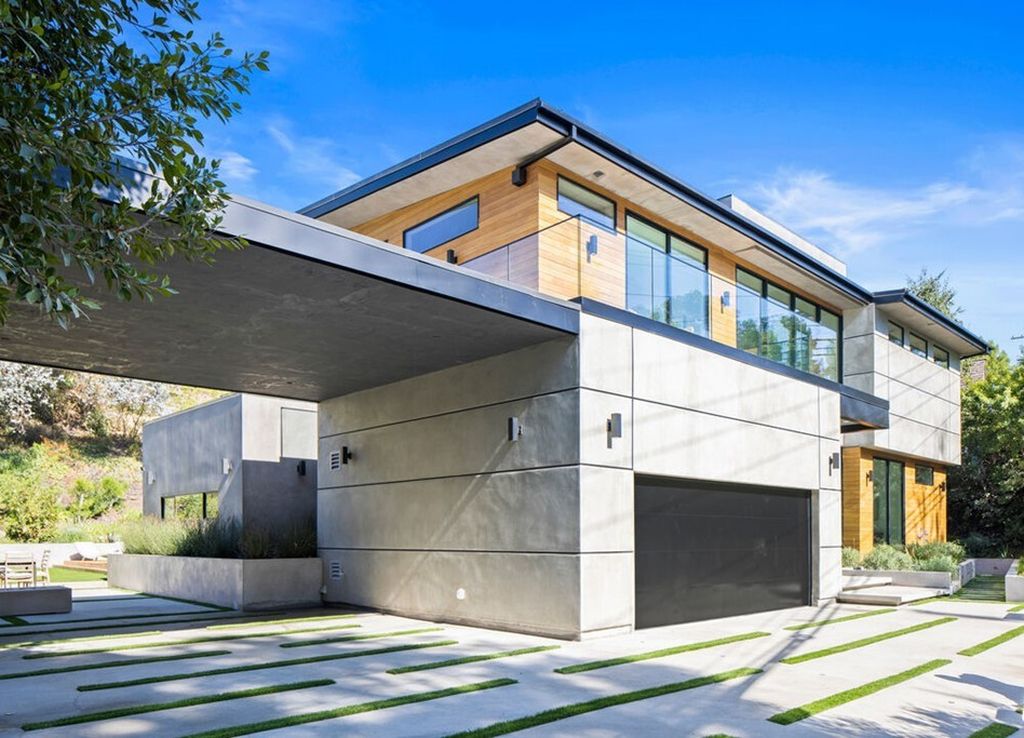 Stunning-Gated-Contemporary-Smart-Home-in-Bel-Air-comes-to-Market-for-5595000-16