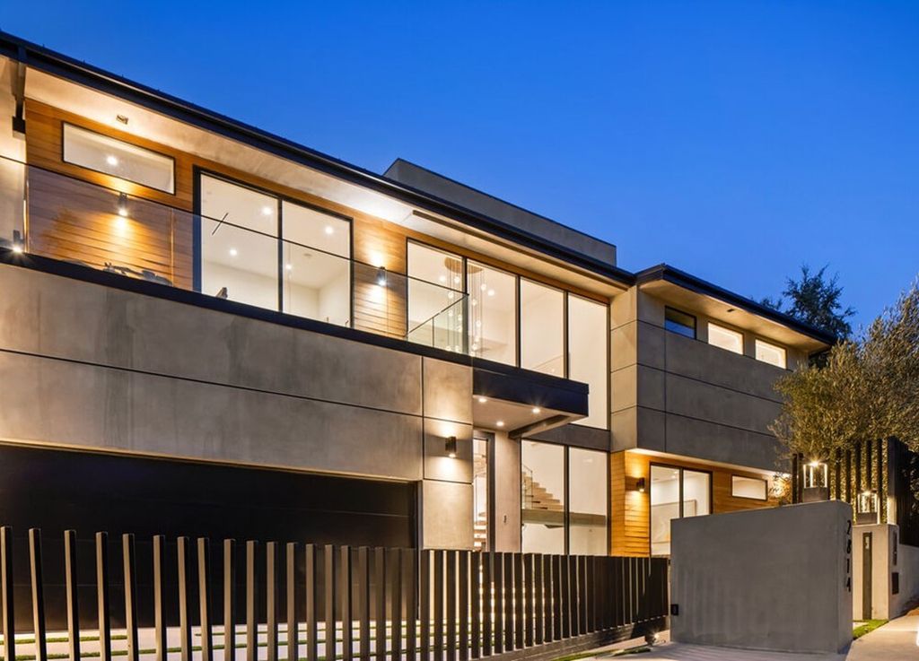 Stunning-Gated-Contemporary-Smart-Home-in-Bel-Air-comes-to-Market-for-5595000-5