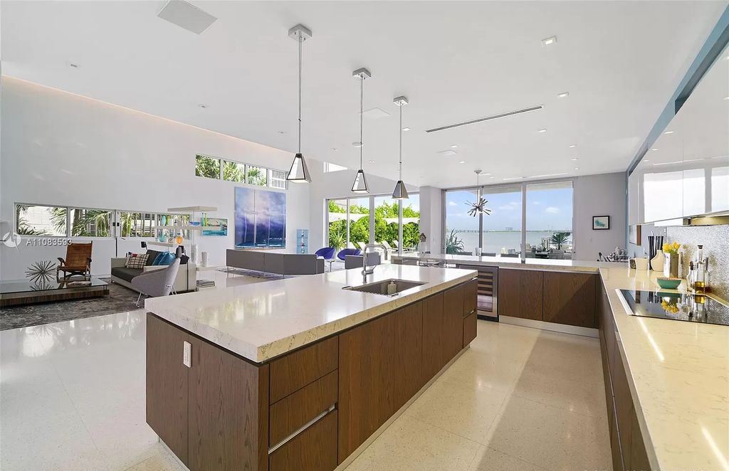 The Venetian Home is a beautiful masterpiece in the highly coveted Venetian Islands with 360 degree views of the Miami skyline now available for sale. This home located at 1379 N Venetian Way, Miami Beach, Florida