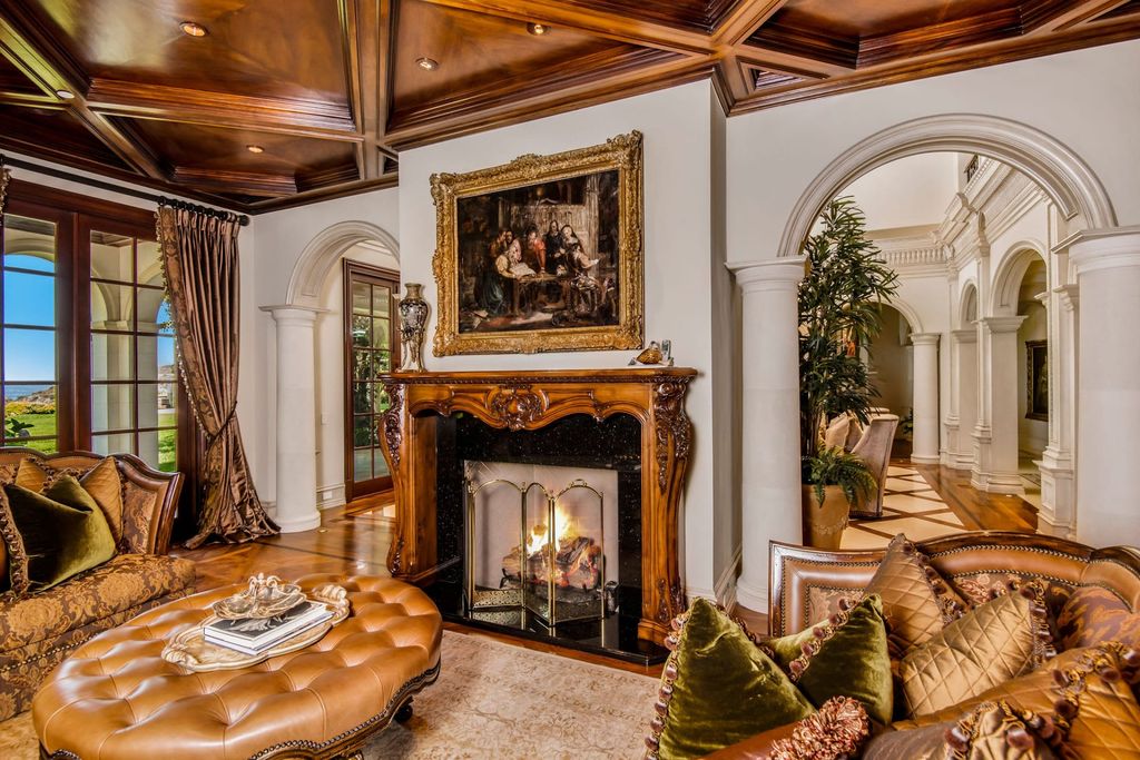 This-32000000-Classic-French-Chateau-in-Calabasas-is-A-World-of-Luxury-and-Quality-14