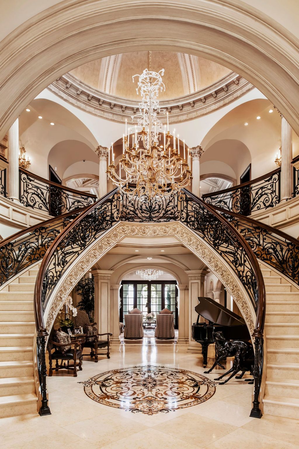 This-32000000-Classic-French-Chateau-in-Calabasas-is-A-World-of-Luxury-and-Quality-3