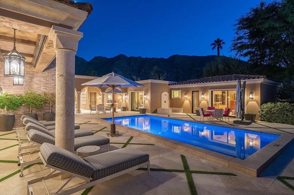 This-8500000-Home-in-Indian-Wells-features-Beautiful-Fairway-and-Mountain-Views-16