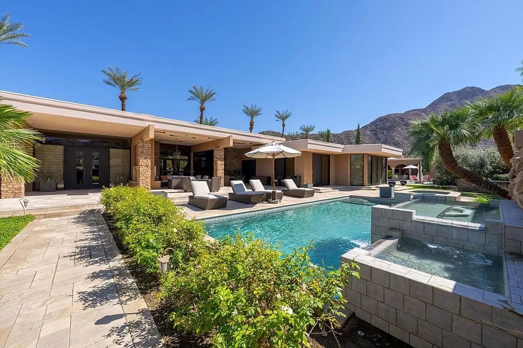 This-8500000-Home-in-Indian-Wells-features-Beautiful-Fairway-and-Mountain-Views-20