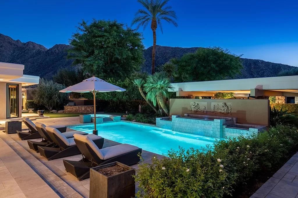 This-8500000-Home-in-Indian-Wells-features-Beautiful-Fairway-and-Mountain-Views-24