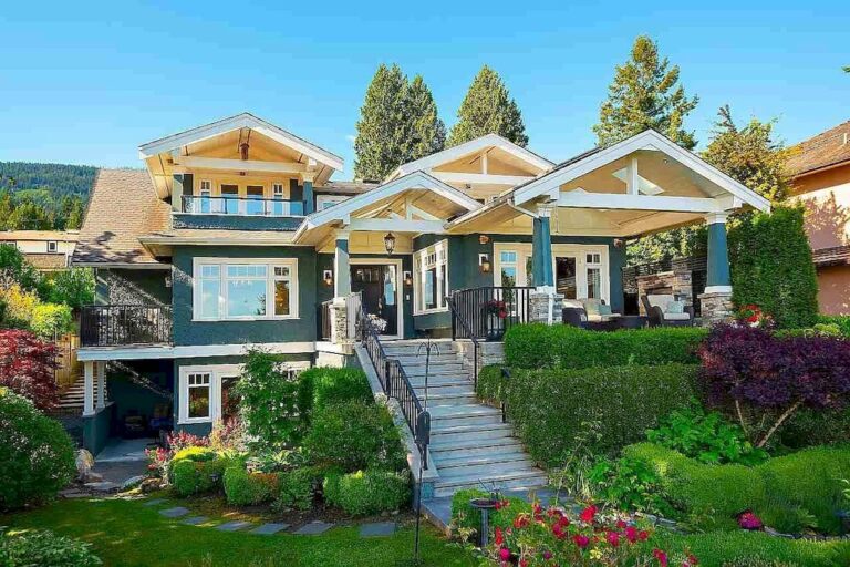 This C$4,690,000 Charming Traditional Home in West Vancouver Invites Nature Inside